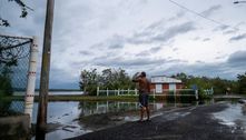 Furacão Fiona se aproxima de Porto Rico com ventos fortes e chuva