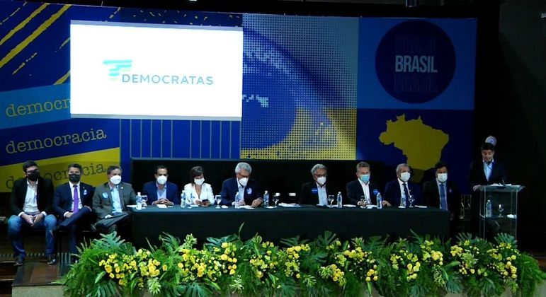 Convenção do Democratas aprovou fusão com o PSL e criação do União Brasil

