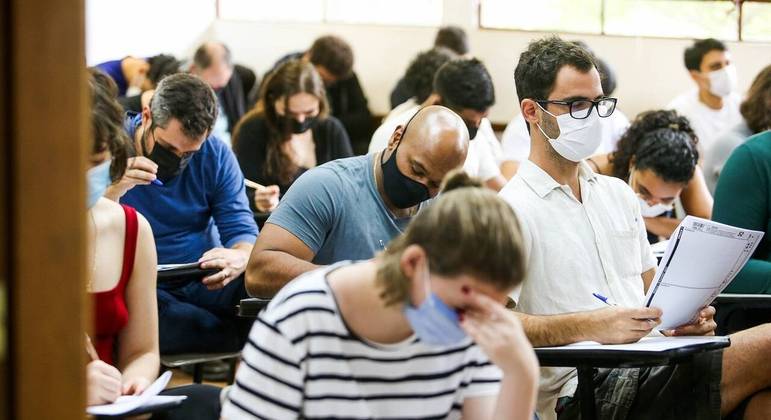 Mais de 30 mil vestibulandos foram convocados para a segunda fase da Fuvest