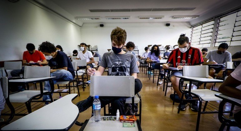 Prova de português dá início à segunda fase da Fuvest – Notícias