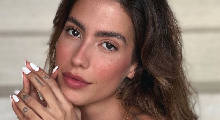 Gabi Brandt mostrou fatura do cartão de crédito com valor total de R$ 300 mil