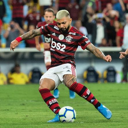 Sede de títulosAinda sonhando com mais duas taças (Libertadores e Brasileiro), Gabigol já sentiu o gostinho de ser campeão pelo Flamengo neste ano ao vencer o Campeonato Carioca