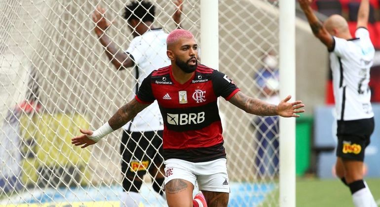 Gabigol virou um problema para o Flamengo. Há muita mágoa entre ele e Tite