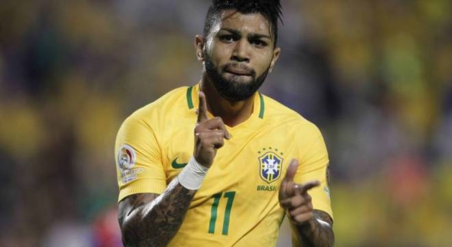 Gabigol deve ser anunciado nas próximas horas. A camisa 9 é dele