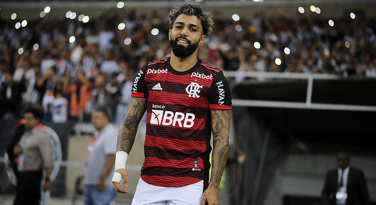 Gabigol durante partida entre Atlético-MG e Flamengo, pela Copa do Brasil