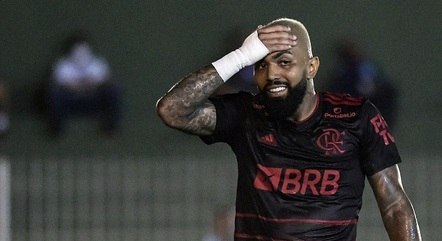 Isla se reapresenta ao Flamengo, mas não deve enfrentar o Vasco - Futebol -  R7 Campeonato Carioca