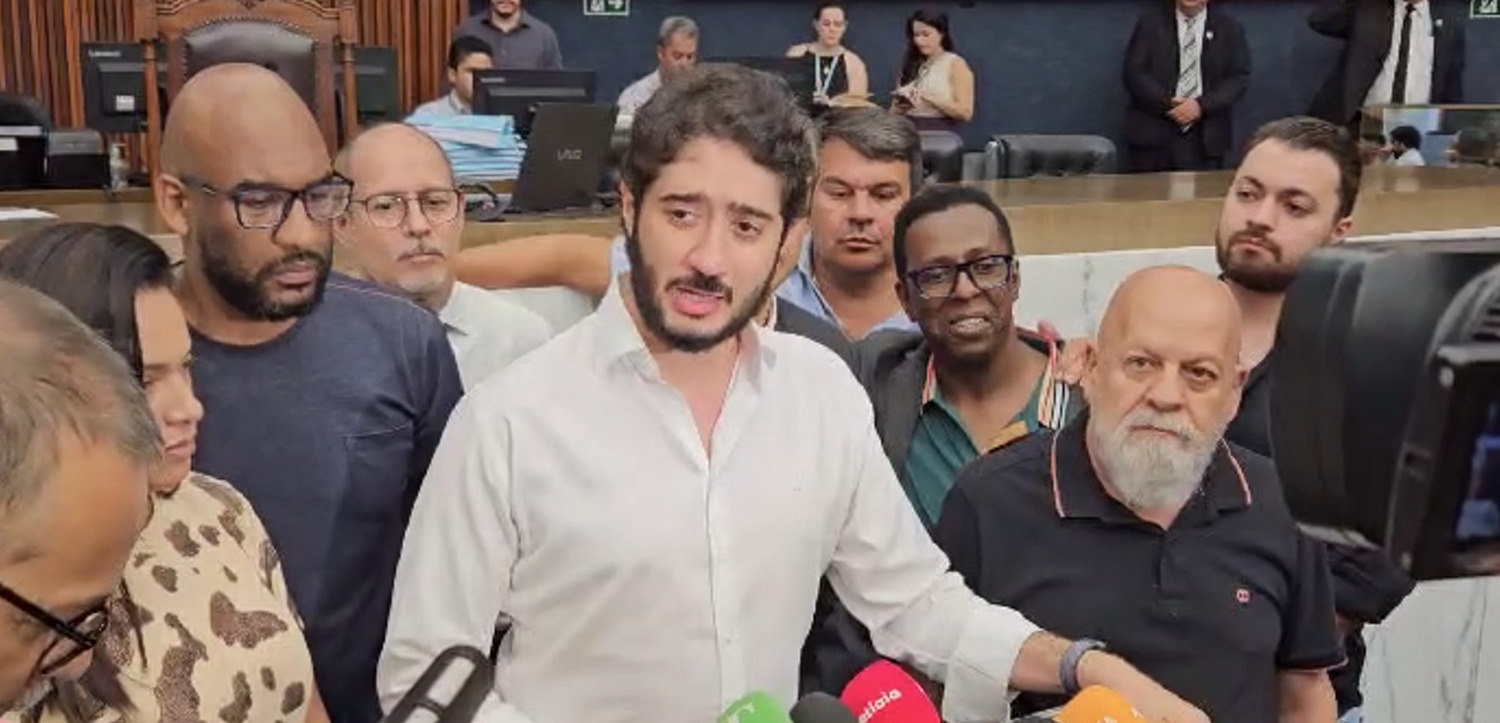 Câmara de BH arquiva cassação de Gabriel Azevedo e abre nova ação para avaliar perda de mandato