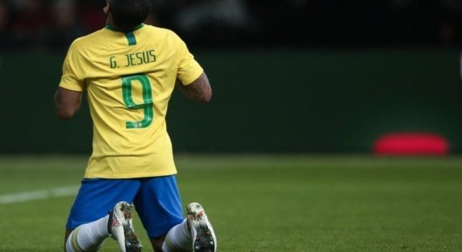 Após sofrer três gols de pênalti, Paraguai abandona final da Copa do Mundo  do Futsal de Nanismo - Folha PE