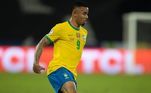 Gabriel JesusMuito criticado por seu desempenho na Copa do Mundo de 2018, Gabriel Jesus sempre foi figura constante na seleção, mesmo sendo reserva na maior parte do tempo de Manchester City. Agora, brilhando no Arsenal, não foi chamado no último teste antes do Mundial. Porém, como Tite o conhece bem e gosta de seu futebol, é bem provável que vá ao Catar