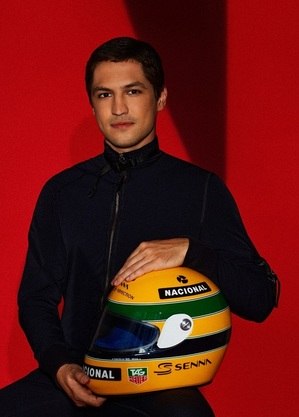 Gabriel Leone viverá Ayrton Senna em série da Gullane para a Netflix