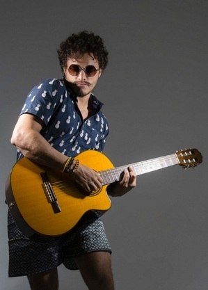 Gabriel Manita está em 'Todas as Garotas em Mim'
