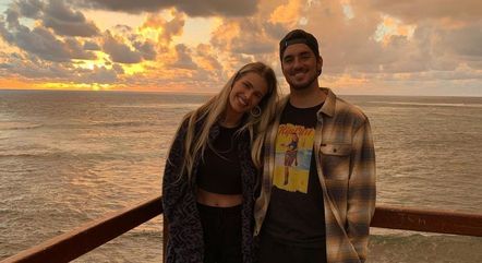 Yasmin lamentou não poder viajar com Medina 