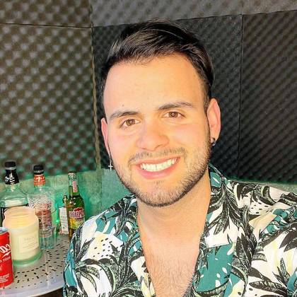 Gabriel Miranda – 26 anosGab Miranda, como se apresenta nas redes sociais, segue os passos da mãe e iniciou a carreira artística em 2014