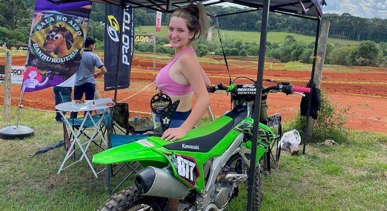 Jovem de 17 anos morre após acidente com bicicleta motorizada na MGC-259,  em Curvelo, Grande Minas