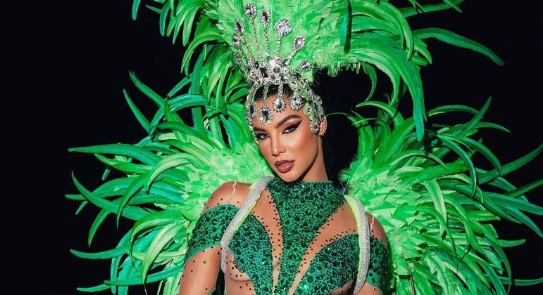 Gabriela Versiani passou perrengue com fantasia durante ensaio técnico