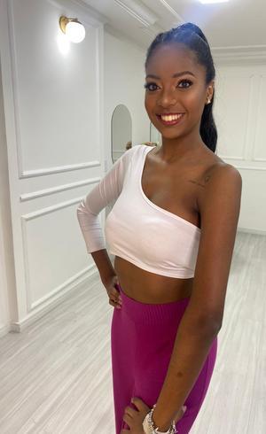 A modelo Gabriele Felix conta que teve obsessão pela magreza durante anos
 (Arquivo pessoal)