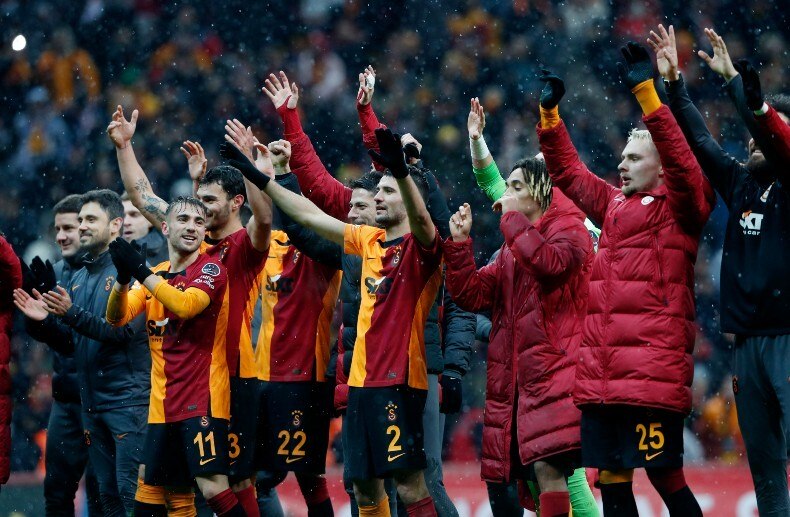 Federação turca de Futebol anunciou que jogos vão ser retomados na  terça-feira