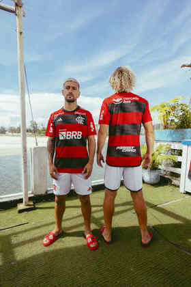 GALERIA: Veja ensaio feito para o lançamento da nova camisa do Flamengo