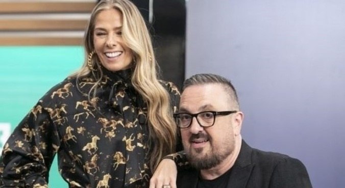 Galisteu e Carelli vão participar de 'O Programa' desta terça-feira (6)