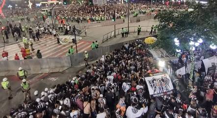 Torcida lotou a praça Sete, no coração de BH