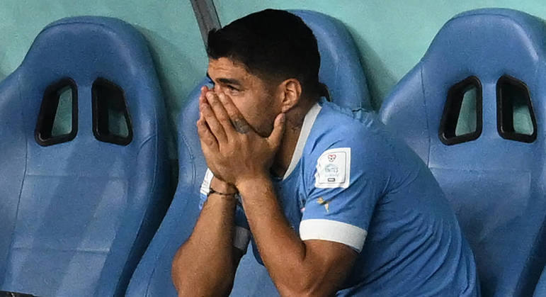 Suarez chora a eliminação do Uruguai da Copa do Mundo