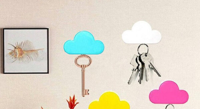 Gancho de parede adesivo em formato colorido