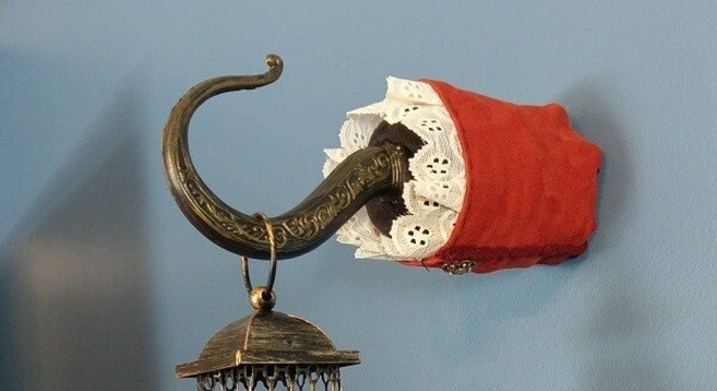 Gancho de parede com design engenhoso