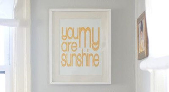 Gancho de parede em formato de bichinhos fixado no quarto infantil