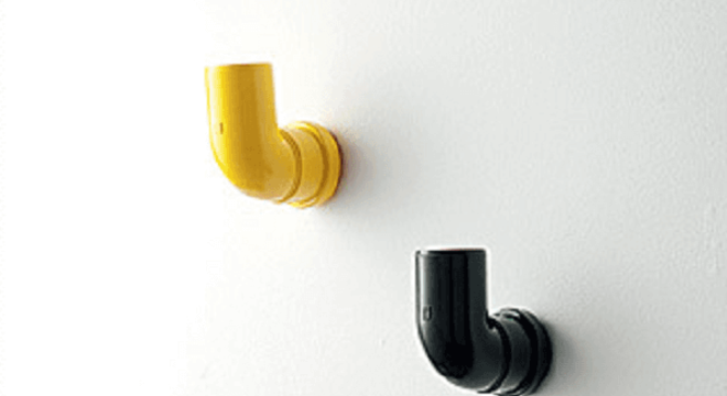 Gancho de parede em formato de cano