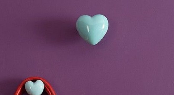 Gancho de parede em formato de coração