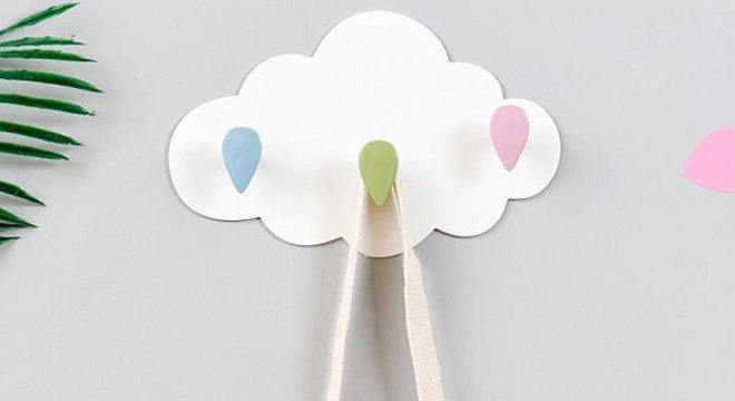 Gancho de parede em formato de nuvem encanta a decoração