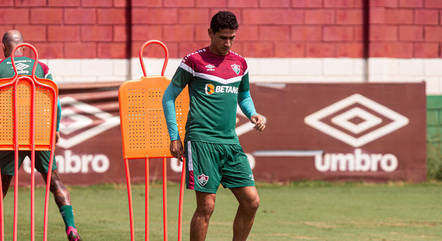 Ganso em treino do Fluminense