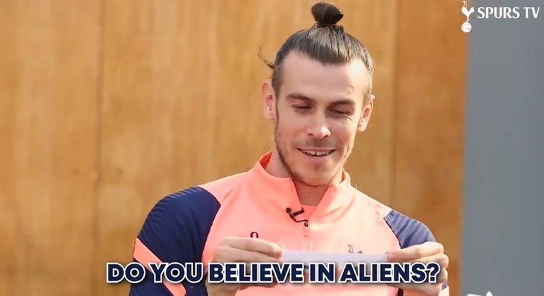 Gareth Bale tem respostas definitivas sobre o tema "aliens"