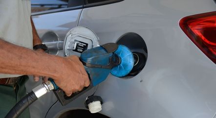 Preço da gasolina já reduziu em alguns postos 