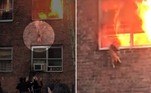 O gato acima viveu momentos dramáticos durante o incêndio que atingiu um prédio no Harlem, em Nova York. As imagens foram captadas por uma testemunha identificada como Aaron Ganaway