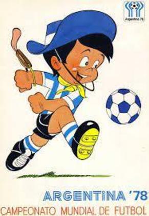 Gauchito é um garotinho vestido com o uniforme da seleção Argentina, acompanhado de um chapéu típico.