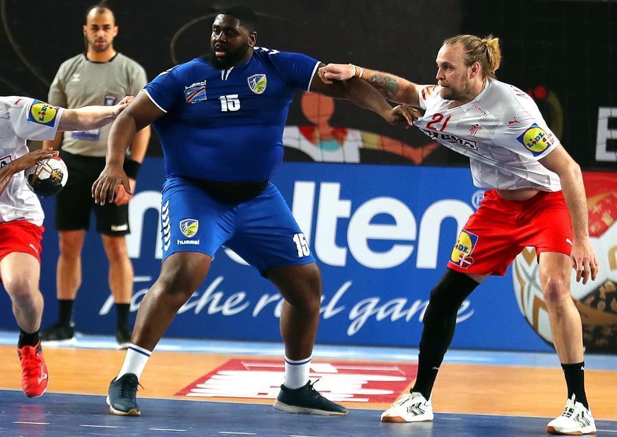 Pivô de 130kg se destaca no Mundial de Handebol e ganha apoio de Shaquille  - Mais Esportes - Superesportes