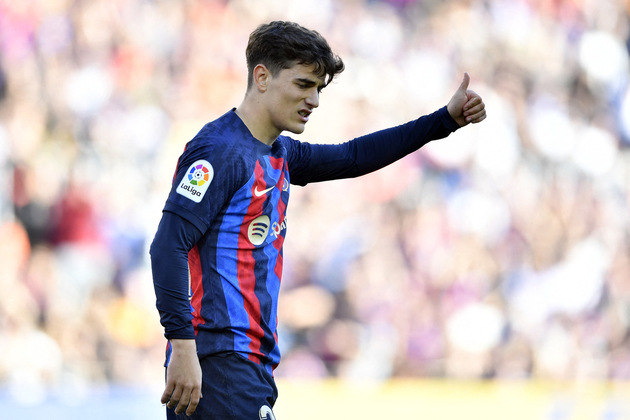 7º Pablo Gavi (Espanha)Clube atual: Barcelona (ESP)Posição: meiaIdade: 18 anosValor: 147,6 milhões de euros (R$ 840,8 milhões)