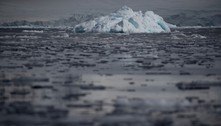 Derretimento de plataformas de gelo da Groenlândia representa risco 'dramático'
