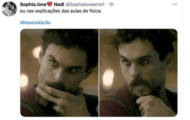 A galera também brincou com as reações do rei durante seu fracasso no ritual