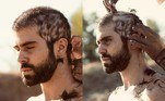 Após seguir a caminho do Egito junto com Abumani (Dudu deOliveira), José é obrigado a raspar o cabelo. Ele tenta explicar paraIssad o significado de seu cabelo e se lembra do passado e dos cuidados querecebia do pai