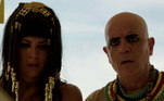 No Egito, Agar (Hylka Maria) é prometida para o faraó Amenemhat (André Ramiro). O faraó acusa Kanope (Sidney Guedes)