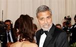 Ainda jovem, antes de pensar no estrelato, Clooney quis ser jogador de basebol. Até tentou a peneira do Cincinatti Reds, mas nem passou da primeira seleção