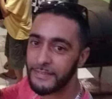 Geovany Teixeira da Silva, de 38 anos, natural de Itaú de Minas (MG) Geovany Teixeira da Silva, de 38 anos, natural de Itaú de Minas (MG)