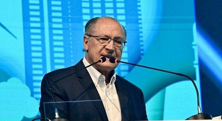 Alckmin diz que taxas valem a partir de janeiro