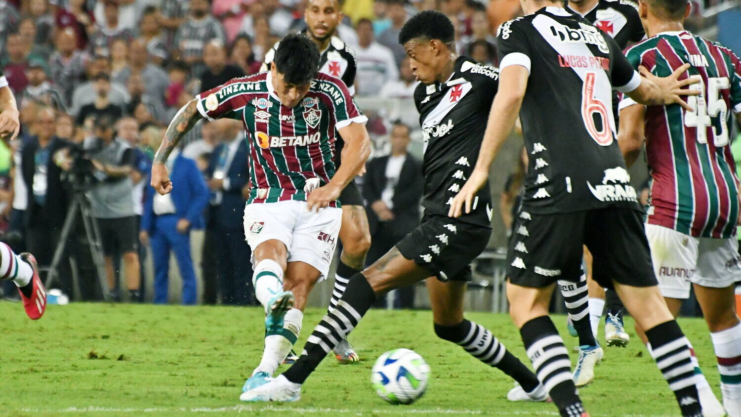 É ASSIM QUE O VASCO VAI JOGAR CONTRA O FLUMINENSE HOJE! PAYET VAI SER  TÍTULAR! 