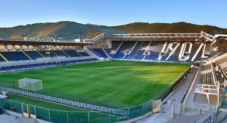 Gewiss Stadium (Atalanta) - Desde 2019, o estádio do clube italiano carrega o nome da empresa de produtos e serviços para automatização residencial, energia e iluminação. Os valores não foram revelados