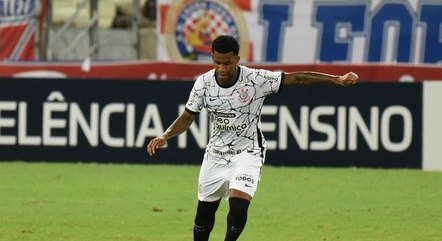 Corinthians joga sob pressão contra o Cuiabá 