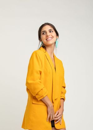 Giovanna Abbud também faz um trabalho social 
