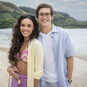 Giovana Cordeiro e Nicolas Prattes  em "Fuzuê"